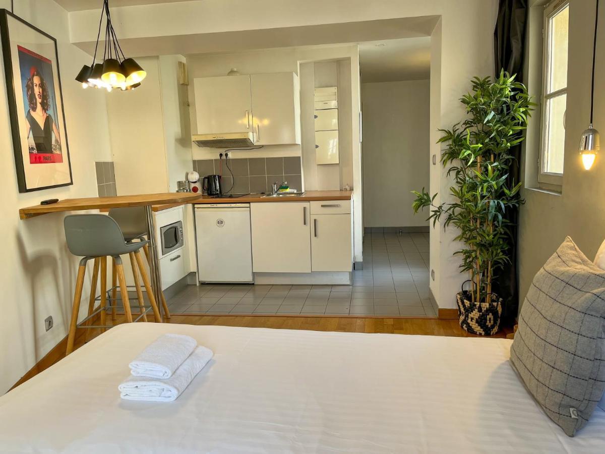 Charmant Studio Dans Un Immeuble Paris 5 Apartment Luaran gambar